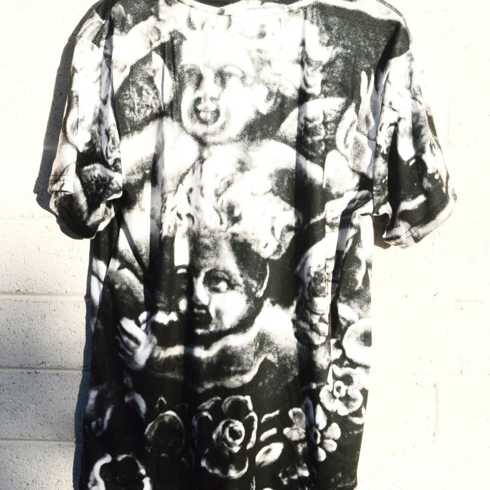 Cherub Angel Shirt Putti Cupid Wings Floral Top - Picture 7 of 7
